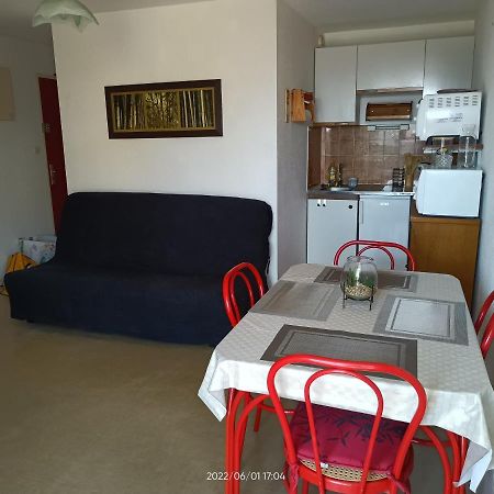 St Pierre La Mer,Appartement T2 En Residence Calme เฟลอรี ภายนอก รูปภาพ