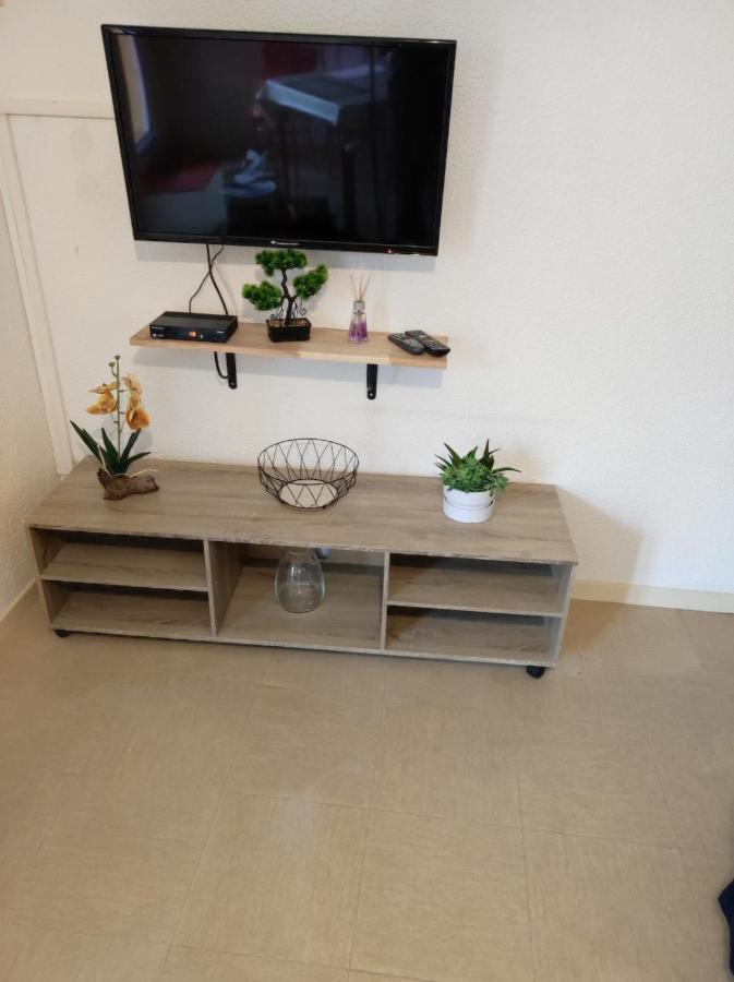 St Pierre La Mer,Appartement T2 En Residence Calme เฟลอรี ภายนอก รูปภาพ